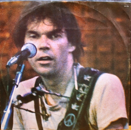 Neil Young その1 Live Rust : アナログレコード巡礼の旅