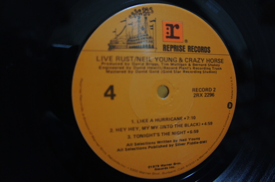Neil Young その1 Live Rust : アナログレコード巡礼の旅