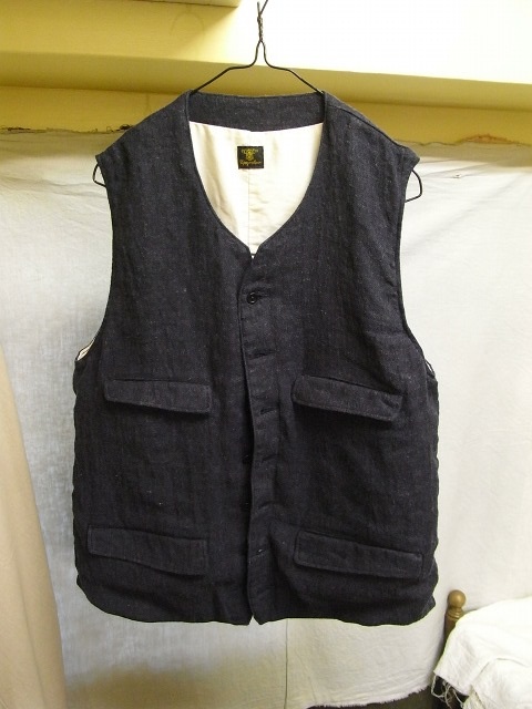 CLASSIC GERMAN VEST / 11月_e0130546_16371136.jpg