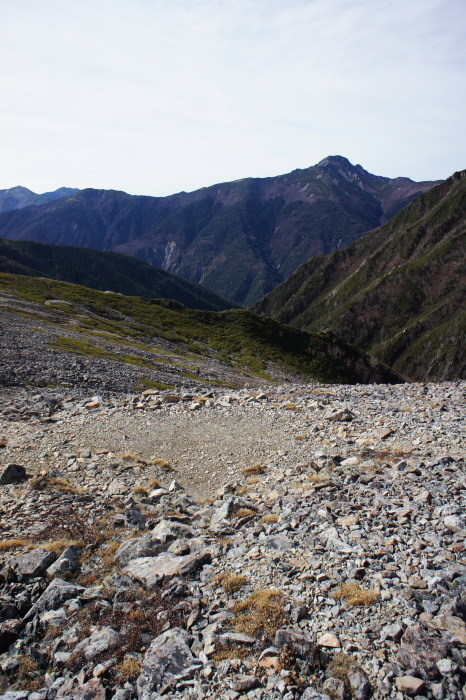 151101 白峰南嶺　後編　広河内岳～笹山_e0338862_19440145.jpg