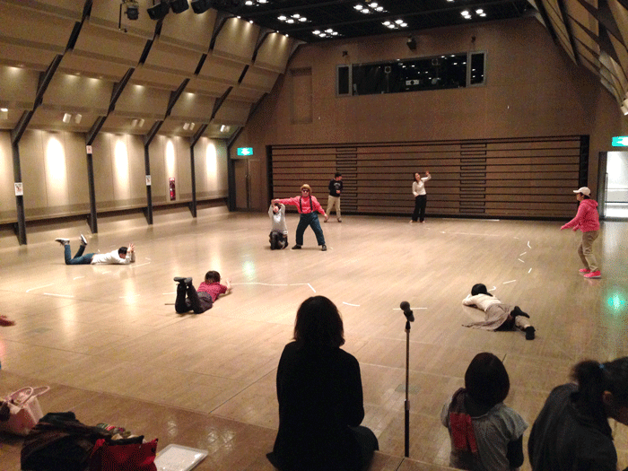 ダンスギャザリング10.25報告_e0124863_1050359.gif