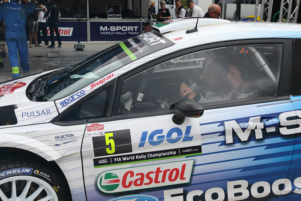 2015ツールドコルス 13 SERVICE PARK 2_b0315809_12435703.jpg