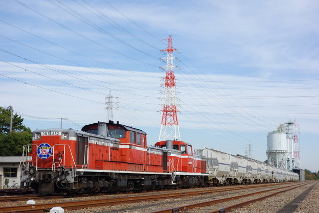 衣浦臨海鉄道でHM付きDD51の代走を狙う_c0170340_21464028.jpg