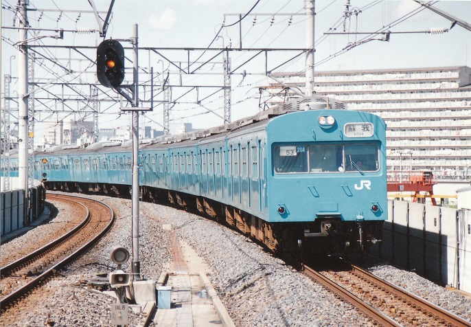 愛、103系、おぼえていますか？ : 赤い電車は臼い線