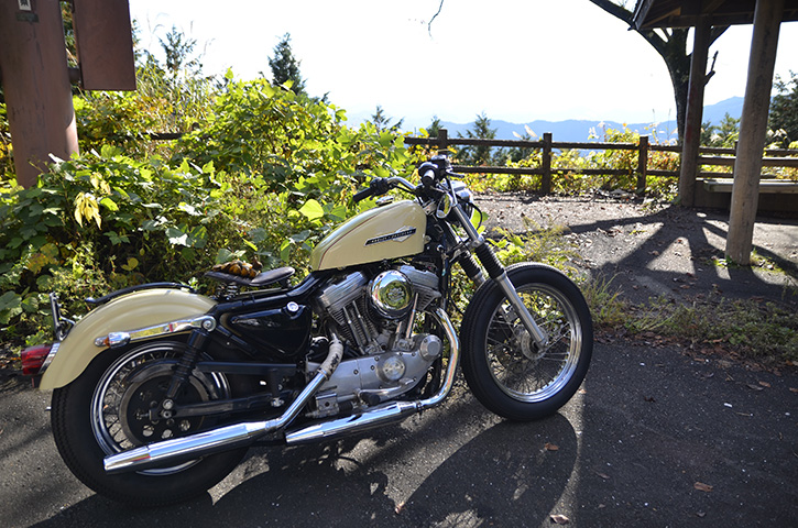 Harley 上野原 鱒釣りは鉄馬に乗って