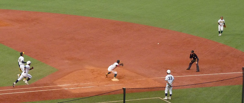 中央大対専修大 10月15日 東都大学野球1部 後半_b0166128_2139511.jpg
