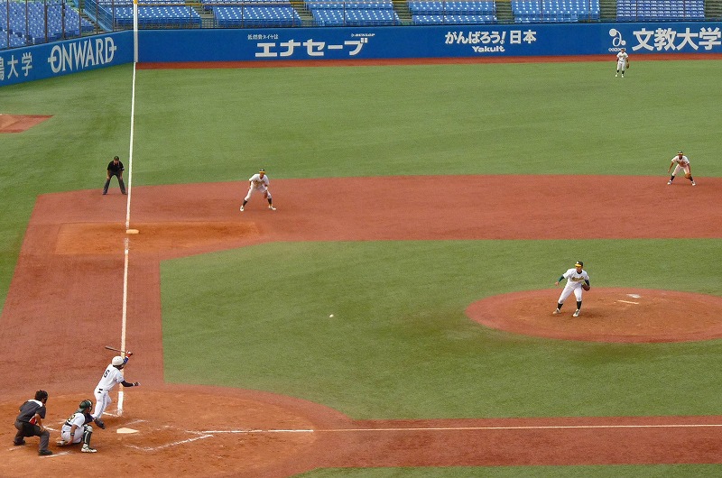 中央大対専修大 10月15日 東都大学野球1部 後半_b0166128_2325325.jpg