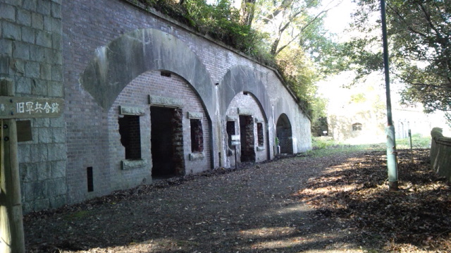 d0230563_1251351.jpg