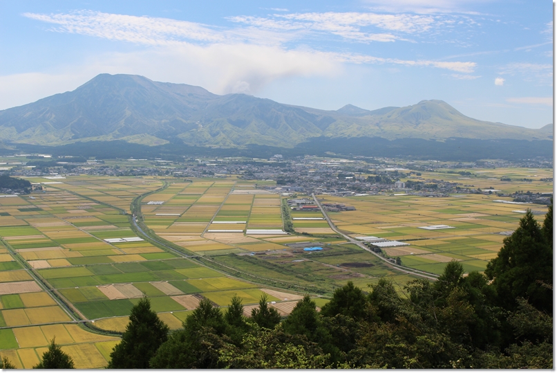 レンタカーで巡る夫婦温泉旅＠日本名水100選・池山水源_b0214764_1139297.jpg