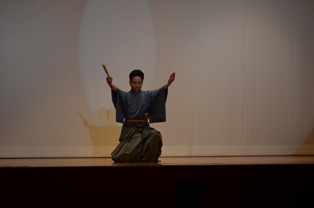 秋の日舞おさらい会 長女初舞台^^_d0230676_15595899.jpg