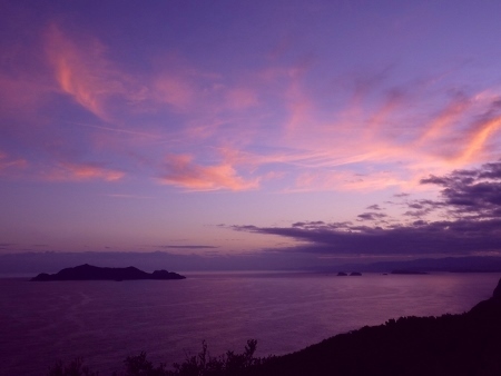 心安らぐ風景 今日も渚で日が暮れて 心安らぐ風景 今日も渚で日が暮れて
