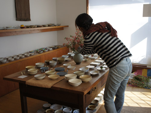 四寸皿展、初日。_a0026127_17191687.jpg