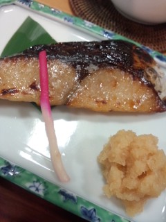 東銀座 魚久銀座店 イートインあじみせの本さわら酒粕白味噌漬定食_f0112873_0172683.jpg