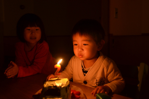 HAPPY BIRTHDAY・ハヤブサケーキ _d0031378_06495868.jpg