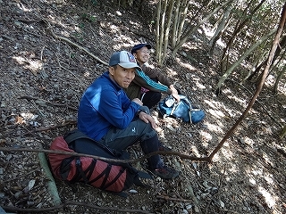 納古山木作谷右俣不動窟探索_e0064783_21123122.jpg