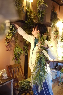 本日スタート「フボーと植物展 白4」_f0226293_7541069.jpg