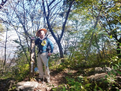 登ってみるか　仏果山_e0077899_19555951.jpg