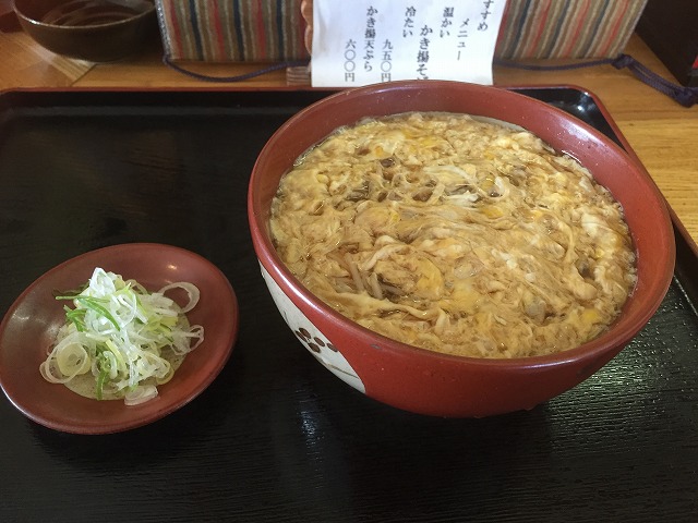 店長のニコニコブログ!本日はLX570 2台にTVキット取付け作業☆ランクル ハマーの専門店☆_b0127002_20324253.jpg