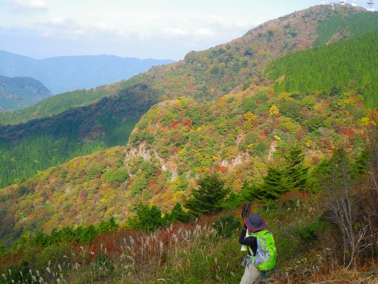 15-11：多良山系紅葉（五家原岳）_f0187402_2095134.jpg