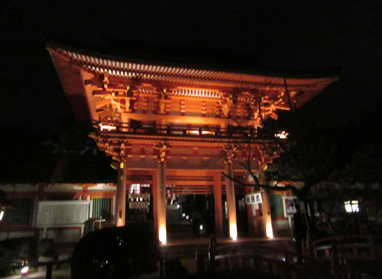 上賀茂神社 夜間特別公開_e0048413_2181856.jpg