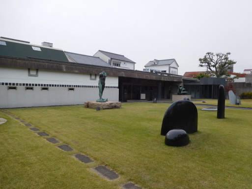 岡山旅行 その 2 吉備路 (備中国分寺、宝福寺等)、倉敷 (安養寺、大原美術館等)、岡山 (後楽園、岡山城)_e0345320_10152981.jpg