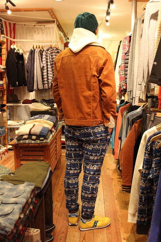 ANACHRONORM \"BEAT INITIAL CAPS (CORDUROY) by DECHO\" ご紹介_f0191324_9264922.jpg