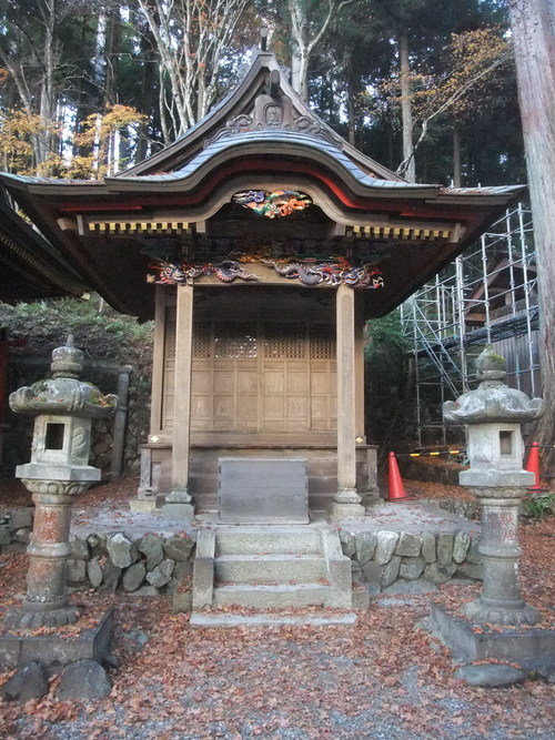 三峯神社_b0165139_1715474.jpg