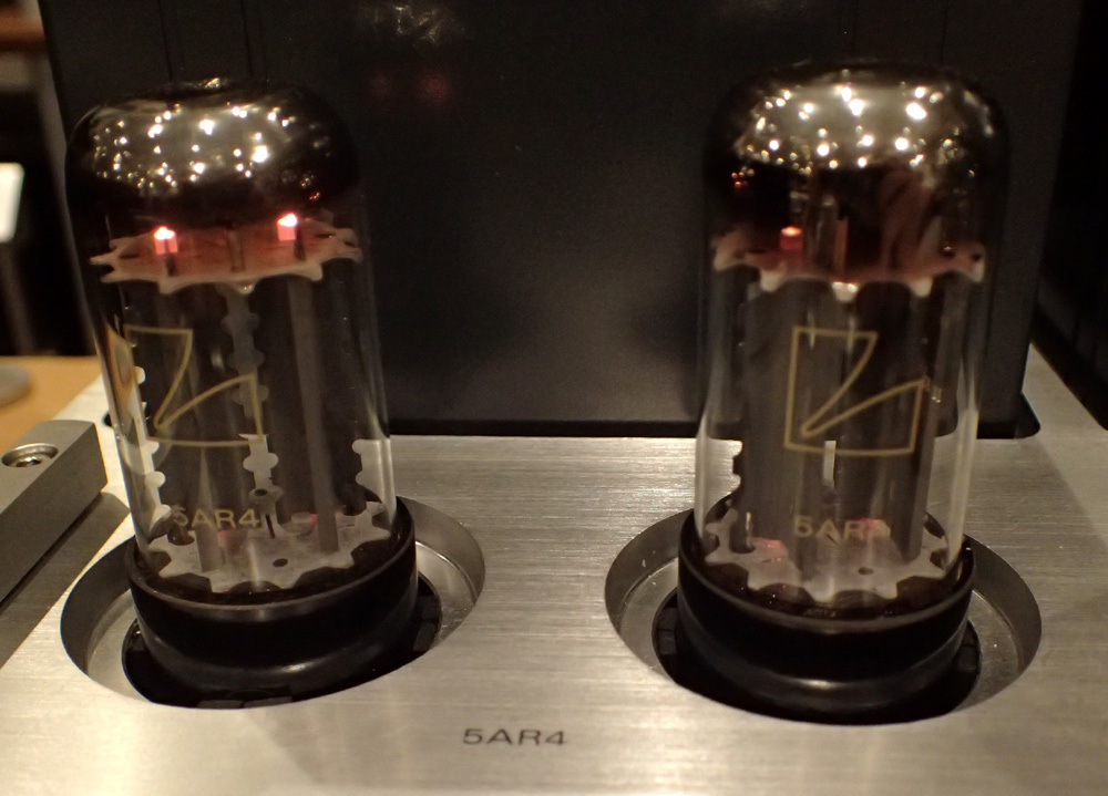 LUXMAN MQ-300の試聴機を聴いてみました。_b0262449_20024452.jpg