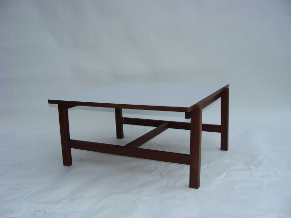 \"Cees Braakman Lounge Table (Removable wooden Top)\"ってこんなこと。_c0140560_10465346.jpg