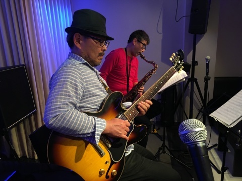Jazzlive comin 広島 本日日曜日はスペシャルなライブです。_b0115606_12422797.jpeg