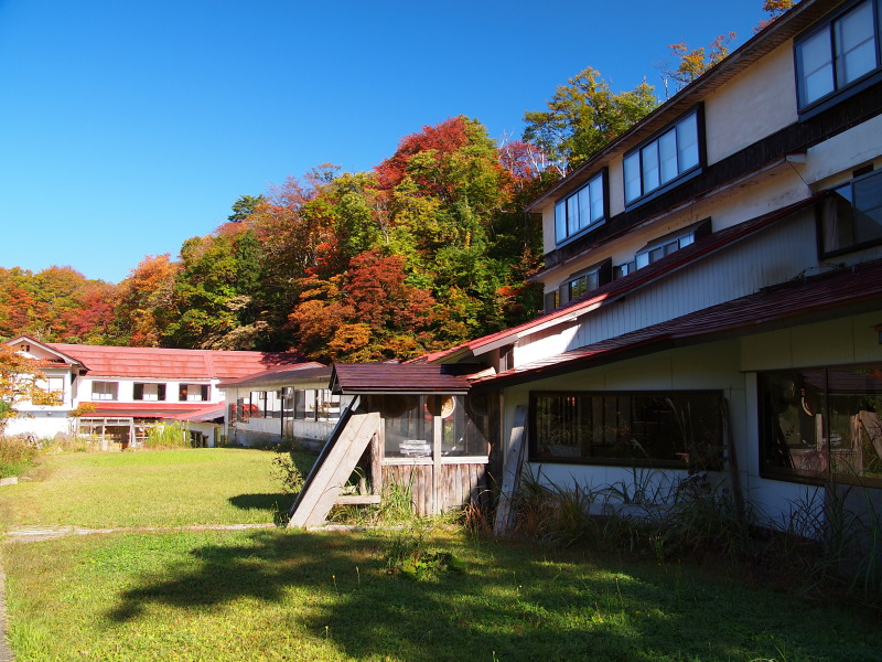 東北ツーリング 2015秋　　＜鷹の湯温泉＞　　　Oct. 18, 2015_a0106043_2261548.jpg