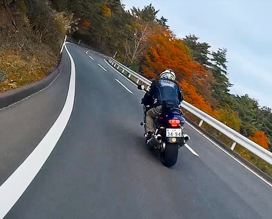 紅葉の コバルトラインと ・・・_c0261447_20108.jpg