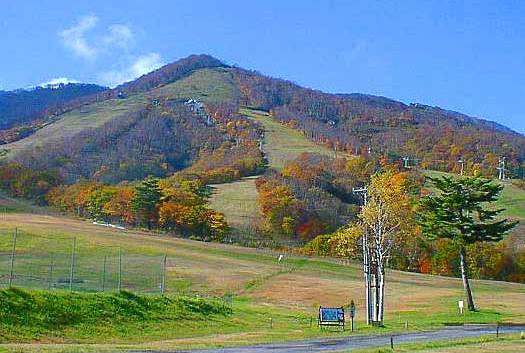 ＜2015年10月＞錦秋の「斑尾山・戸隠山」（北信五岳の山旅）_c0119160_10273559.jpg