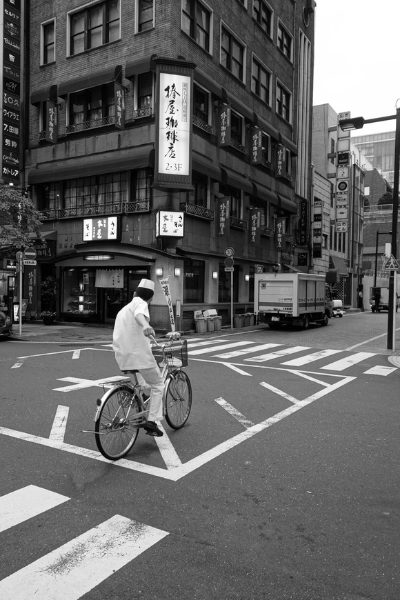 Working　People　In　Ginza　１_a0110787_21304566.jpg