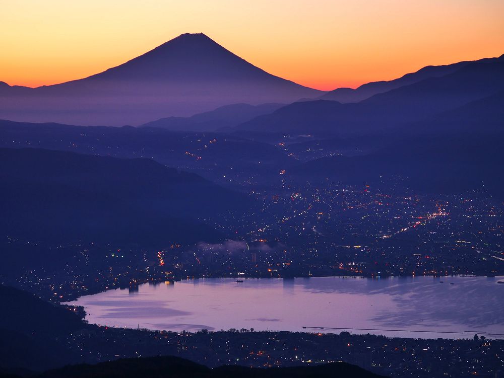 絶景！高ボッチ高原からの朝富士・・いよいよ夜明け！_a0031821_10542359.jpg