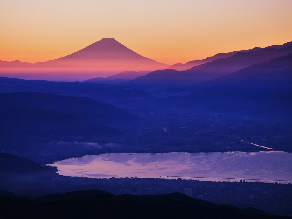 絶景！高ボッチ高原からの朝富士・・いよいよ夜明け！_a0031821_10584265.jpg