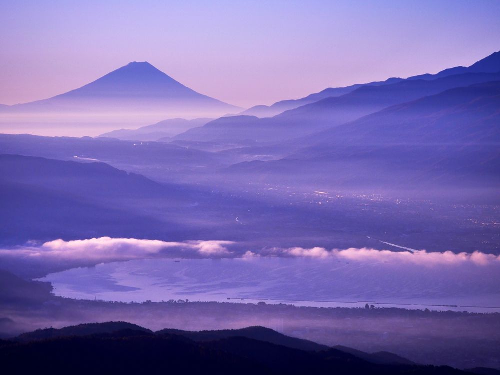 絶景！高ボッチ高原からの朝富士・・いよいよ夜明け！_a0031821_112715100.jpg