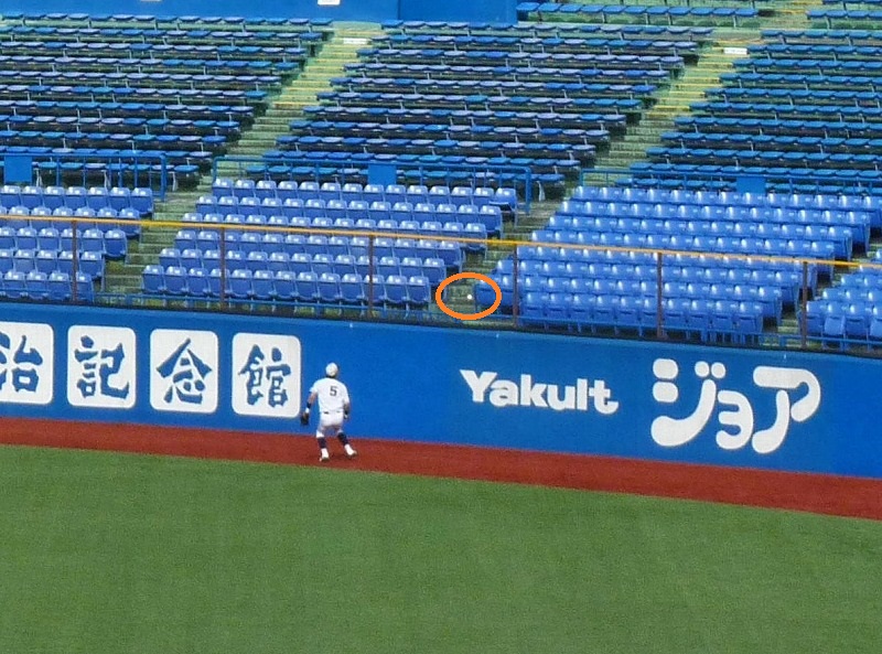 亜細亜大対中央大 10月20日 東都大学野球1部 前半_b0166128_1054522.jpg