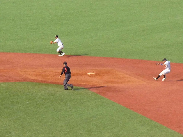 亜細亜大対中央大 10月20日 東都大学野球1部 前半_b0166128_12552739.jpg