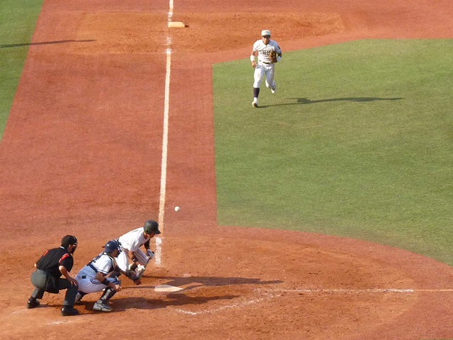 亜細亜大対中央大 10月20日 東都大学野球1部 前半_b0166128_12565364.jpg