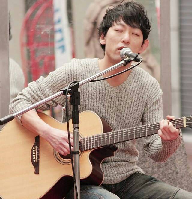 暮らしと木のフェアでアコースティックライブ♪_b0211845_13352570.jpg