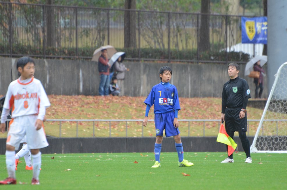 第３９回全日本少年サッカー大会鳥取県大会１日目_f0104461_17585053.jpg