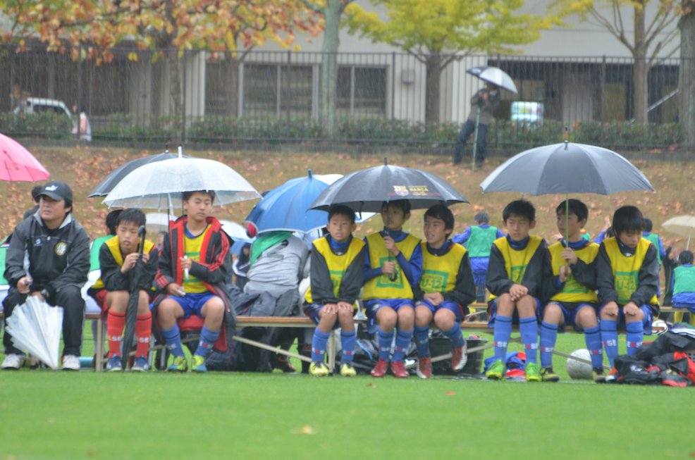 第３９回全日本少年サッカー大会鳥取県大会１日目_f0104461_17585411.jpg