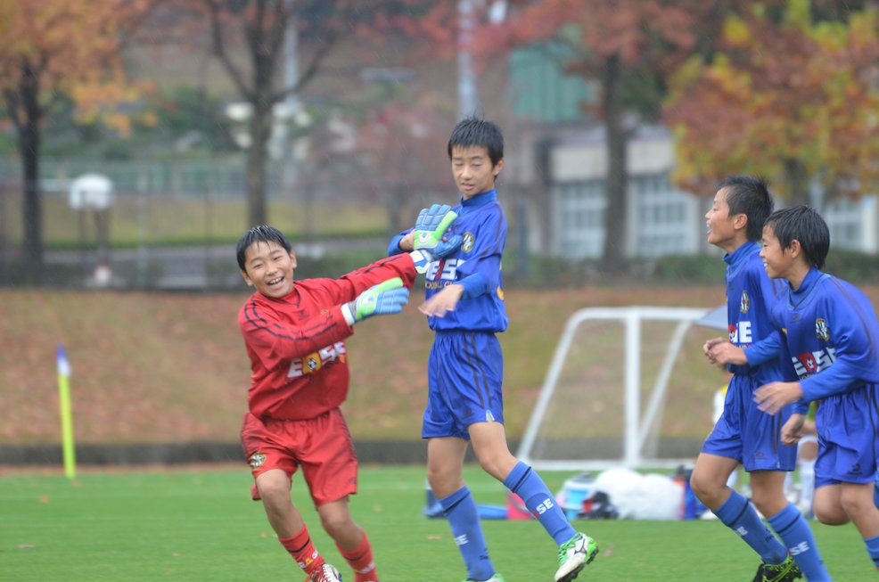 第３９回全日本少年サッカー大会鳥取県大会１日目_f0104461_1759618.jpg