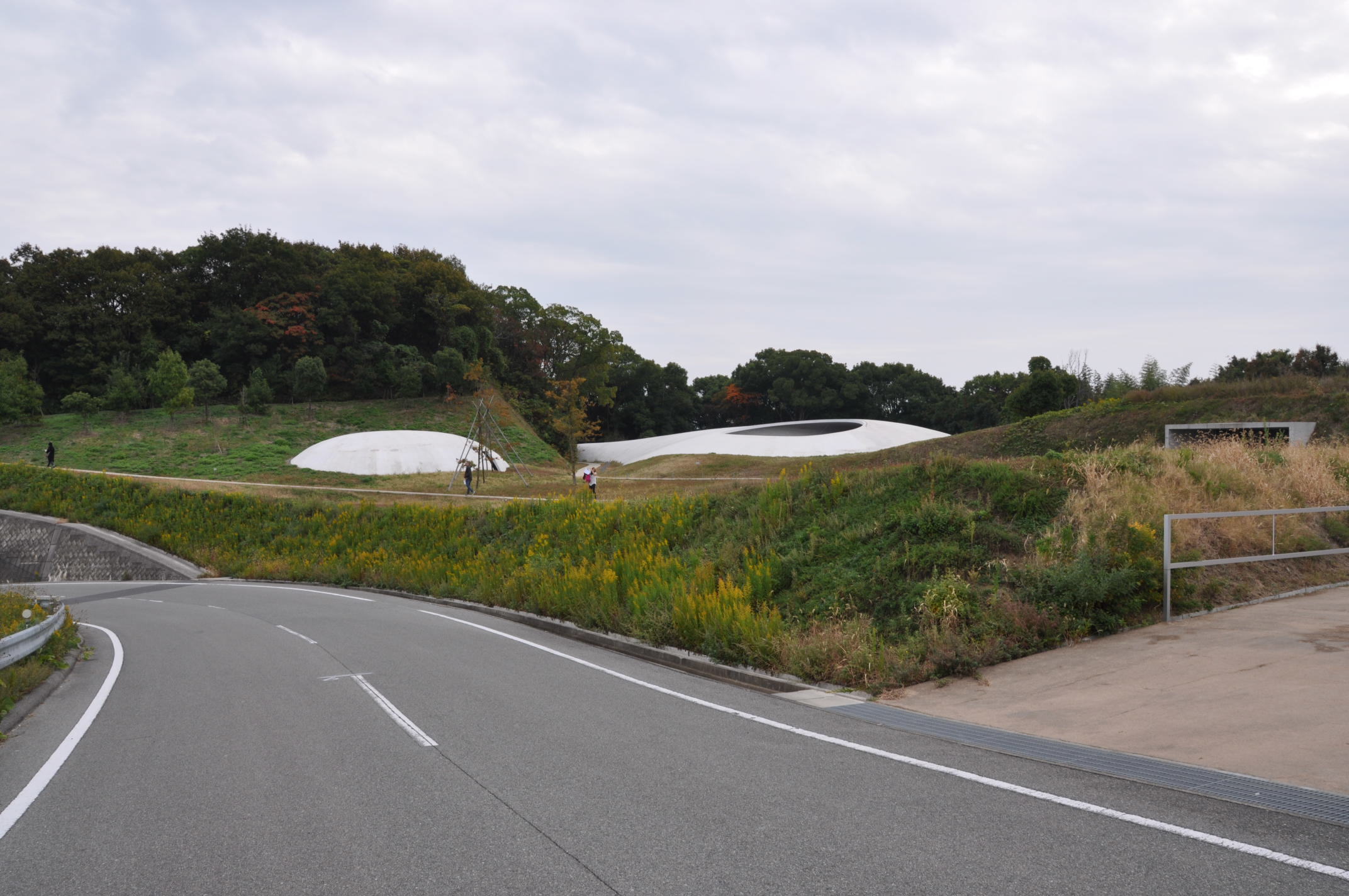初めての豊島訪問!_b0186200_18513631.jpg