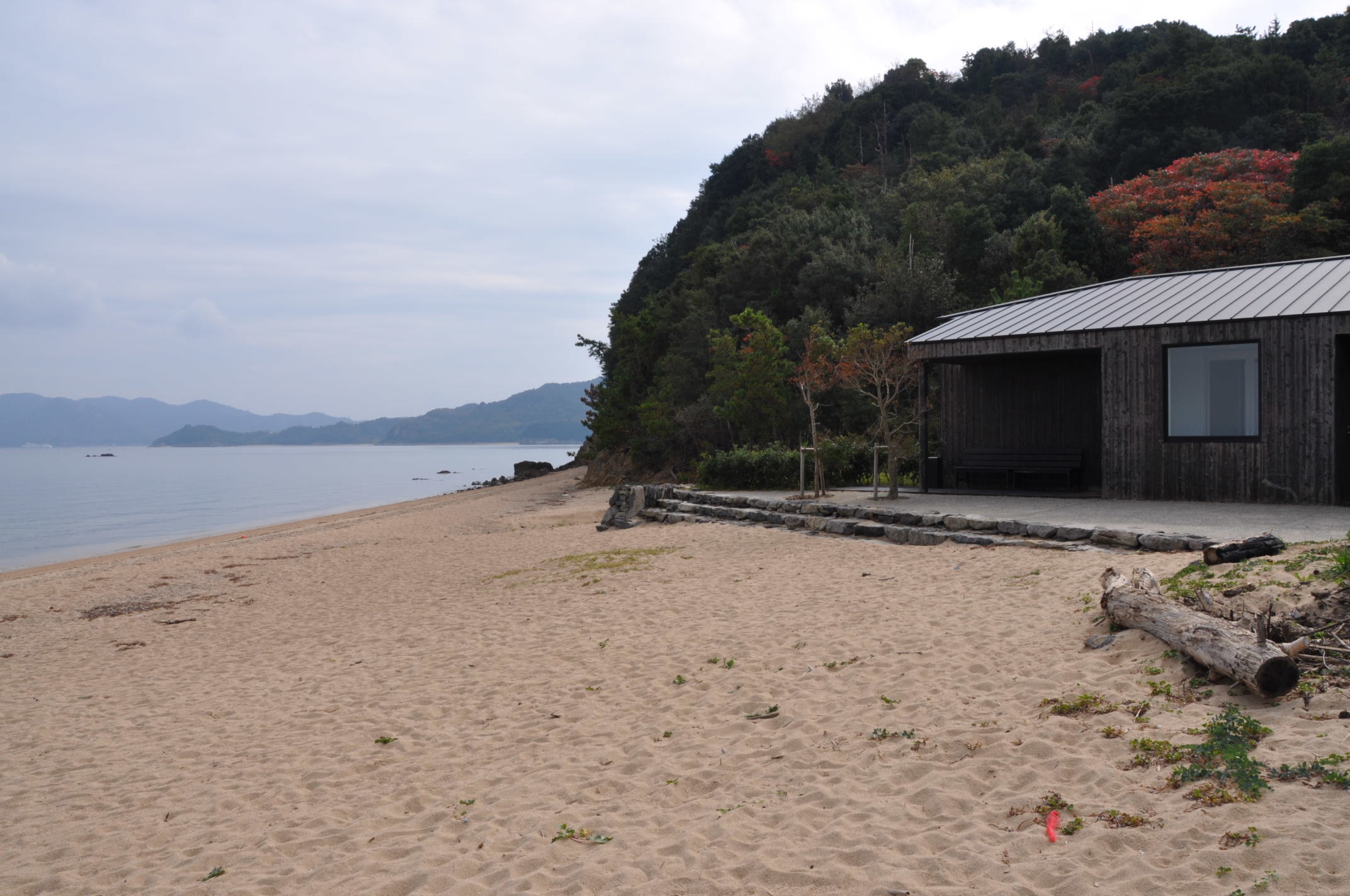 初めての豊島訪問!_b0186200_18524804.jpg