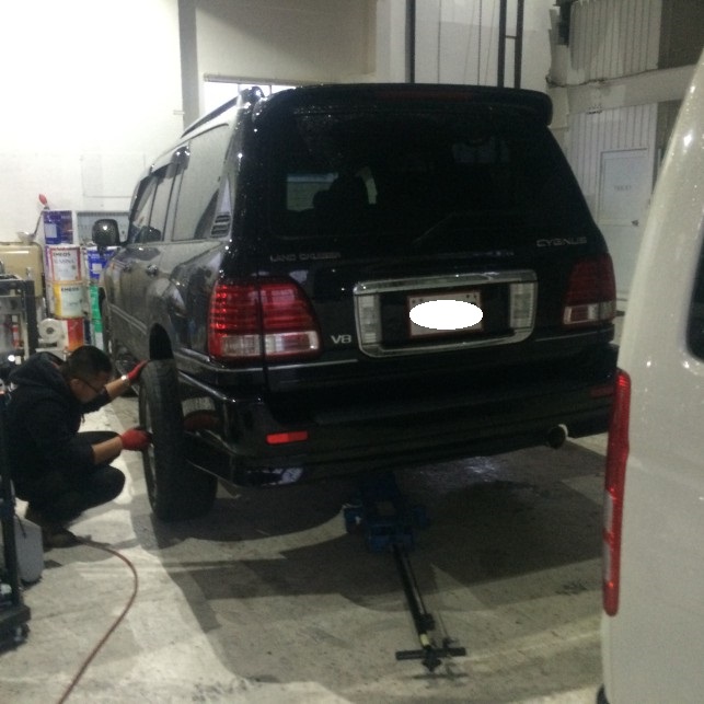 11月10日(火) 火曜日はひとみブログ♫ ランクル・アルファード多数取り扱い♫ TOMMYモータース_b0127002_1841231.jpg