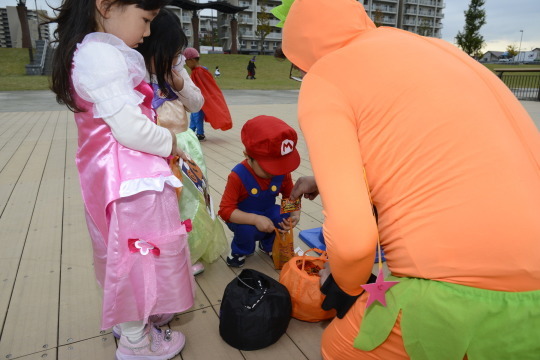 Preschool Halloween_e0351952_14265300.jpg