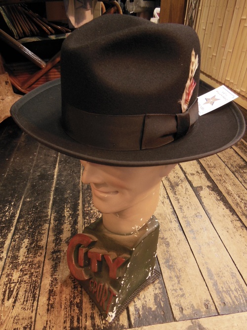 GANGSTER FEDORA HAT_c0187684_1717711.jpg