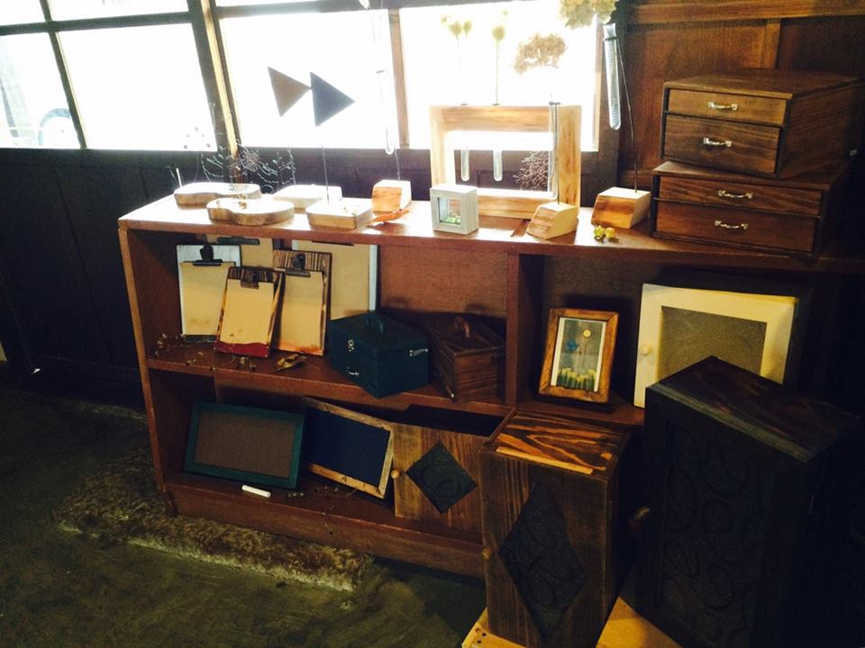 b0220002_07370155.jpeg